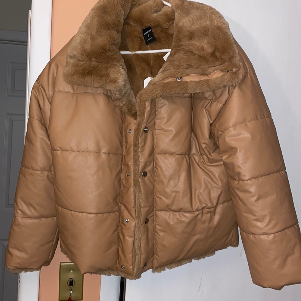 LUX EXPRESS PUFFER JACKET